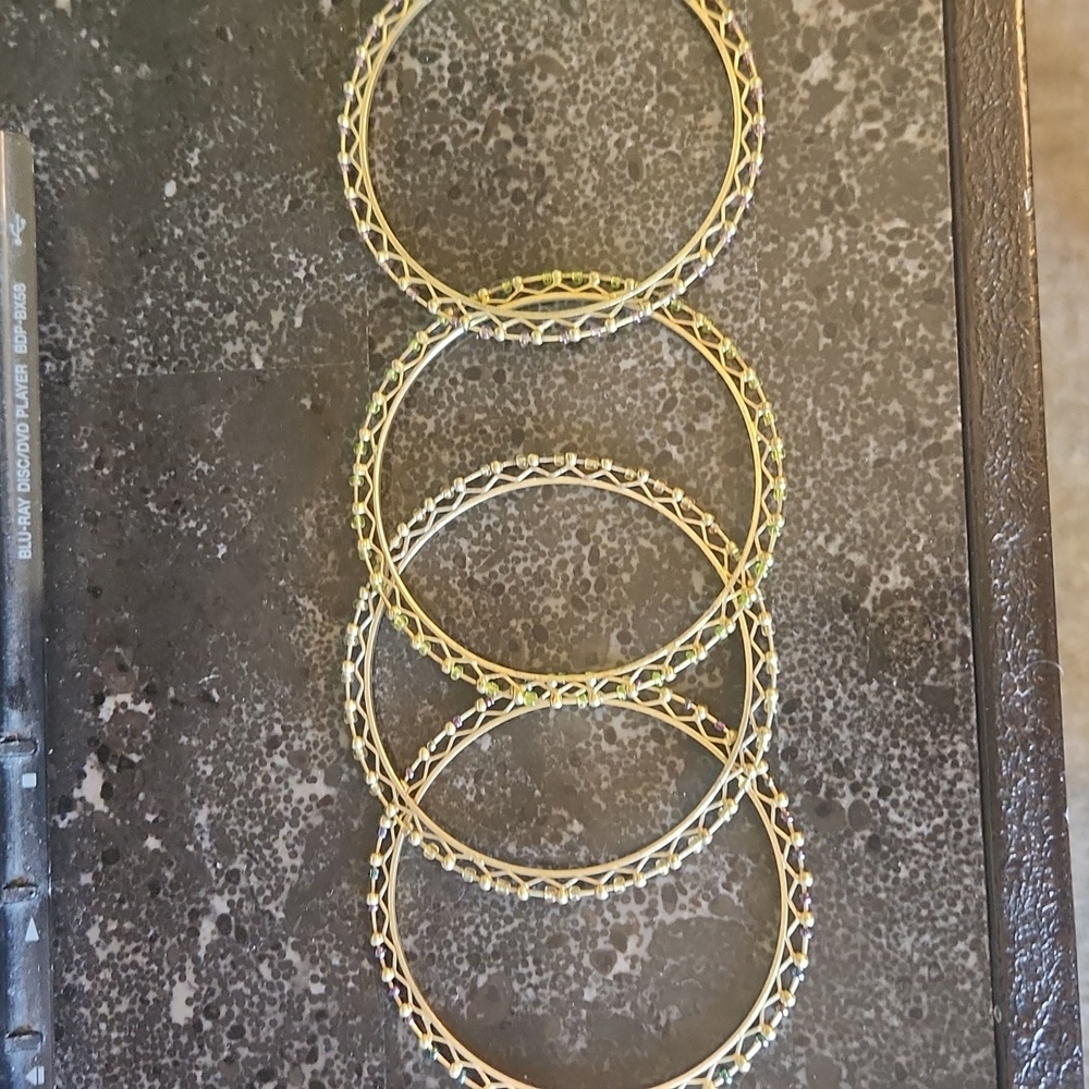Loft Bangles - Picture 4 of 4